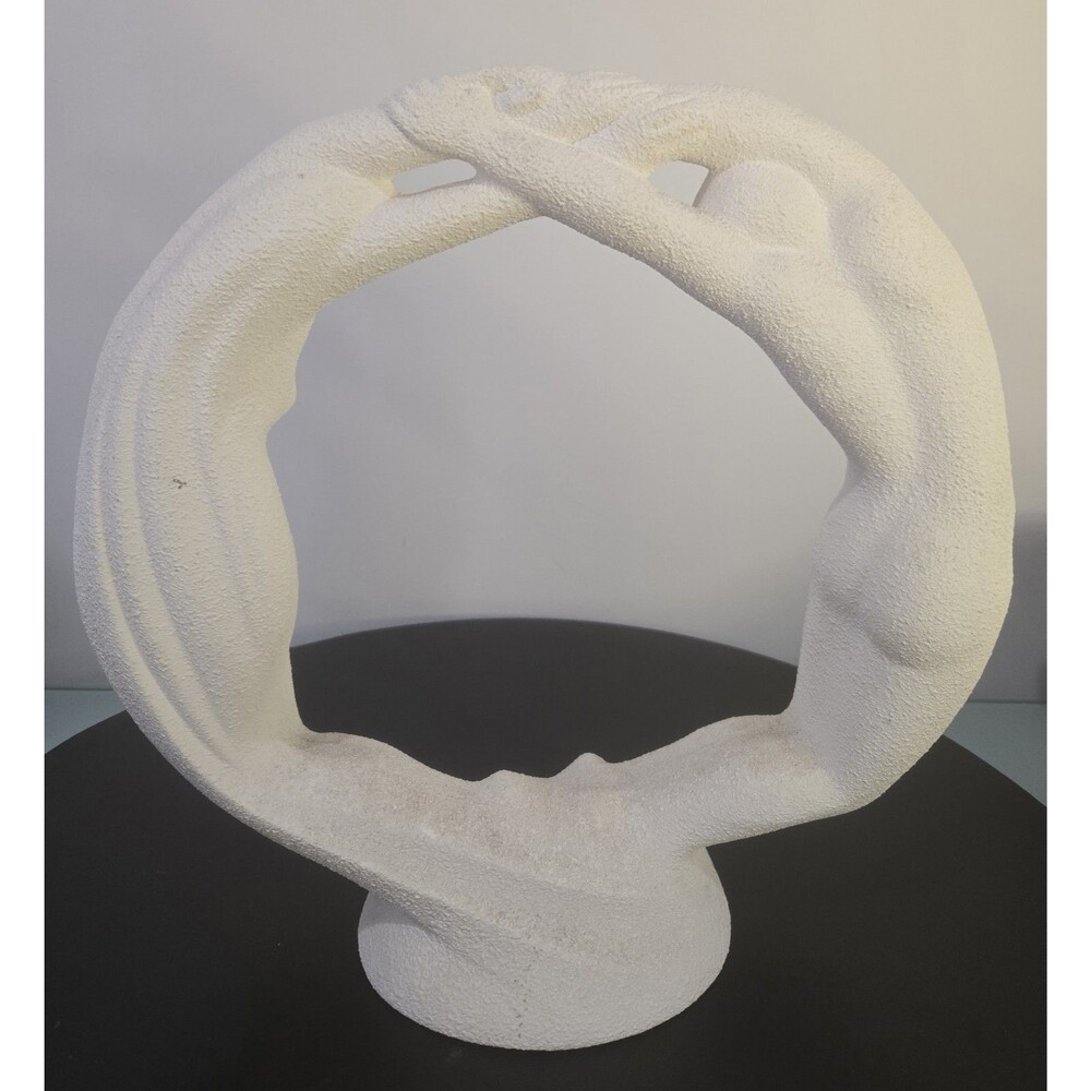 Royal Haeger Circle of Love Sculpture 14.75” Ivory - Picture 2 of 5